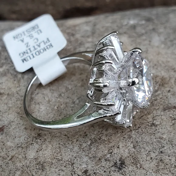 White Gold Rhodium Plated Cubic Zirconia Ring NWT - Picture 5 of 7